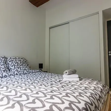 Maison Au Pied Du Chateau-cour-proche Centre Дом отдыха Сомюр